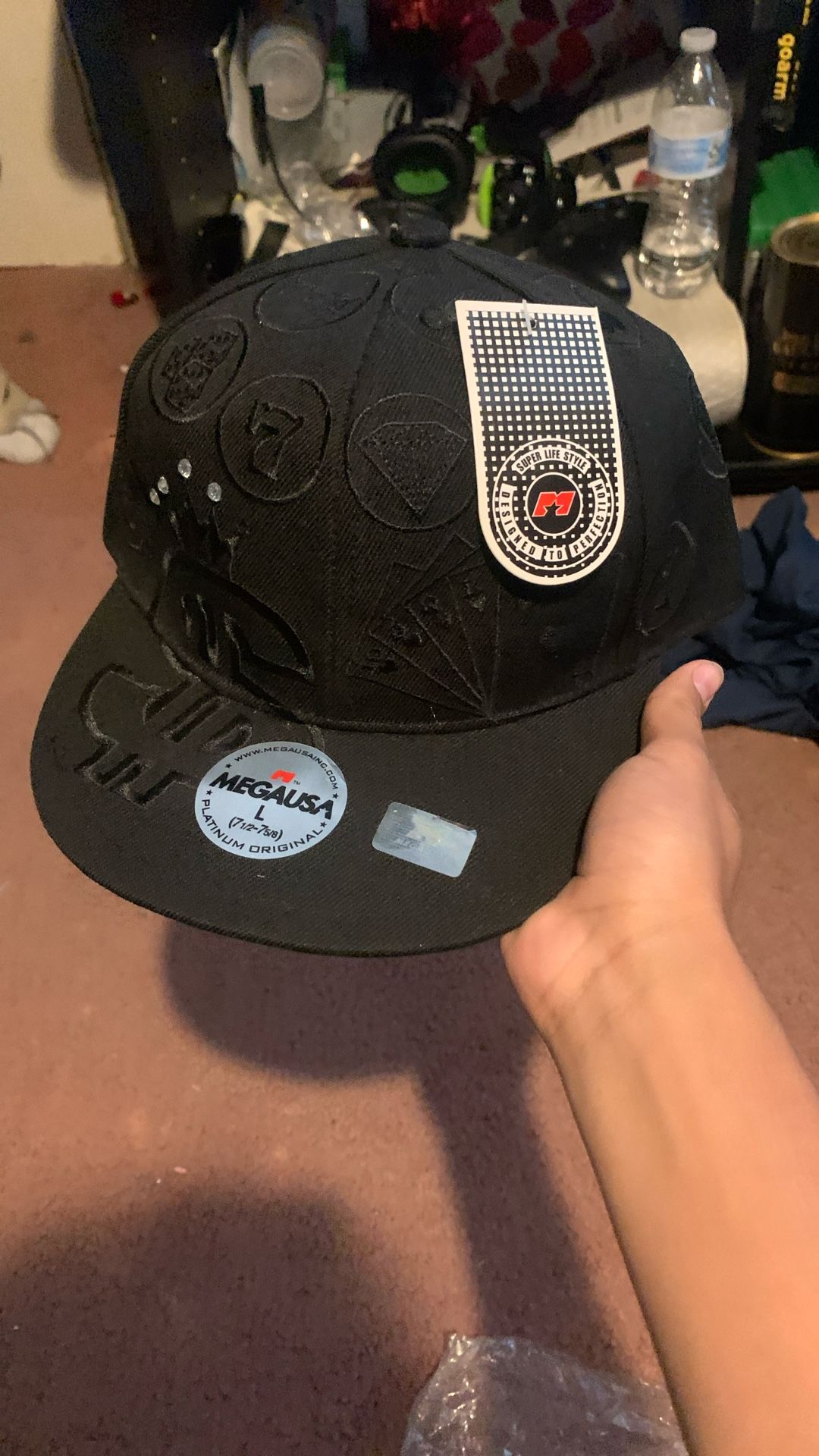 Megausa Hat