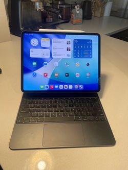 iPad Pro 13inch M4 | 512gb | WiFi | Apple Pencil | Magic Keyboard