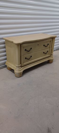 CLASSY CONSOLE TABLE good Quality heavy