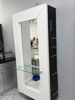 Salon Styling Station with Mirror and Storage