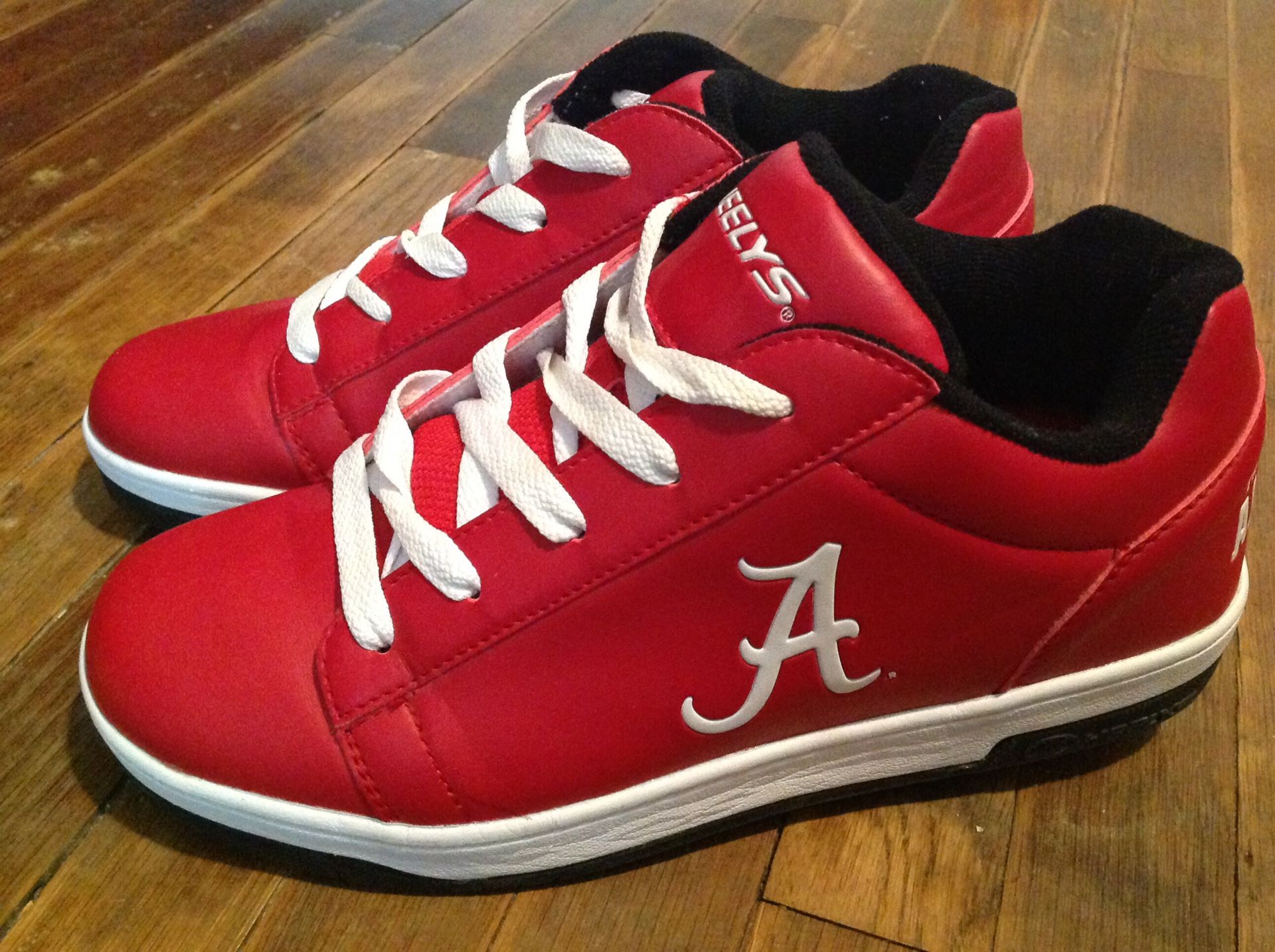 New Alabama Crimson Tide HEELYS Men's Shoes Size 8 RARE!!!