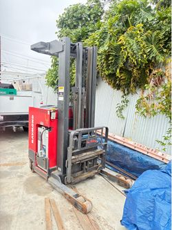 2007 Raymond R35TT electric forklift
