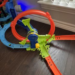 Hot Wheels Automatic Track