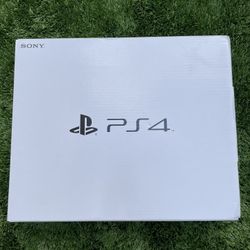 Used PS4! 