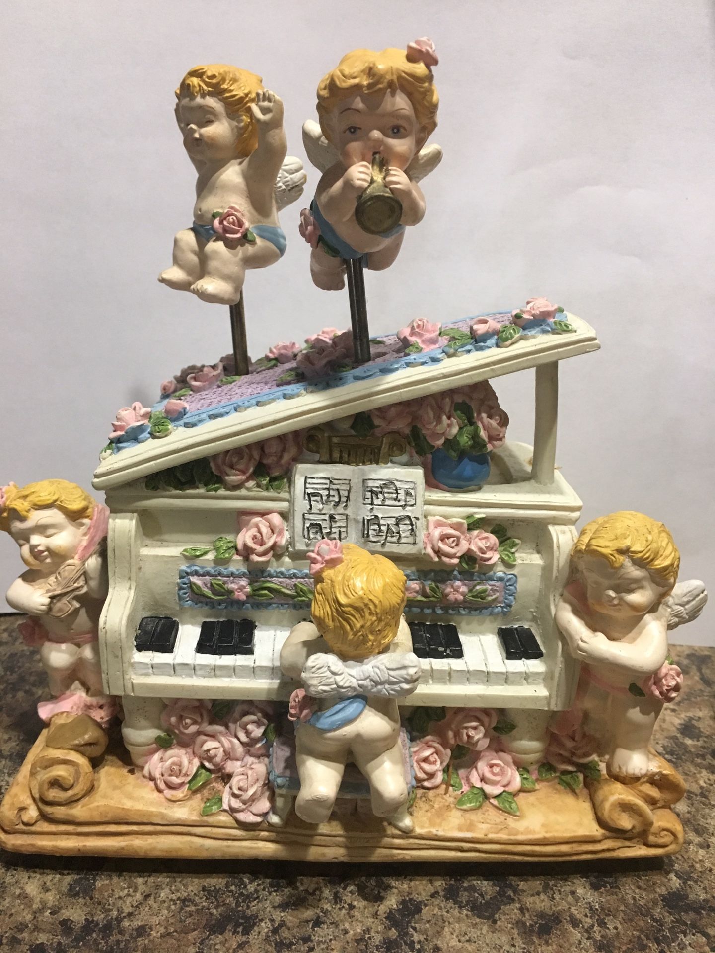 Angel Piano Music Box Playing Chariots of 🔥 fire,