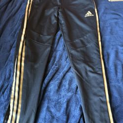 Adidas Tiro Pants Men’s Small 