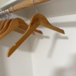 Kid’s clothing hangers