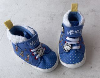 Bundle Of Shoes Size 3-12 Months