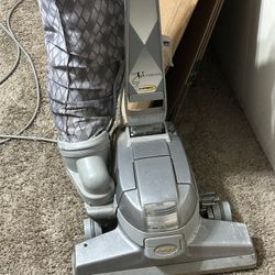 Working In Excellent Condition, High End vacuum!