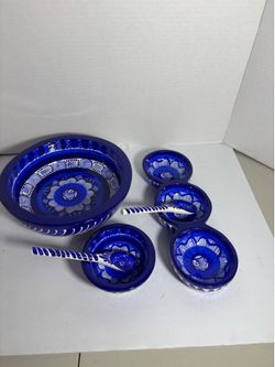 New Hand painted Mexican wooden bowl set