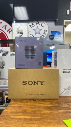 Sony FX30 with Sirui 20mm f1.8