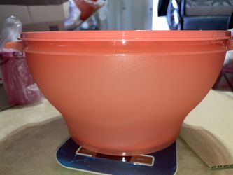 Tupperware Servalier Orange