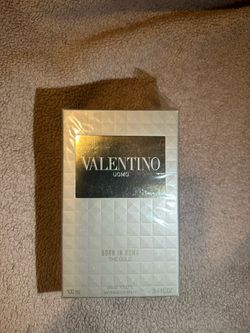 Valentino Born In Roma Gold