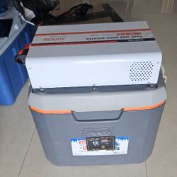 Portable 110V 3500 Watt Power Station