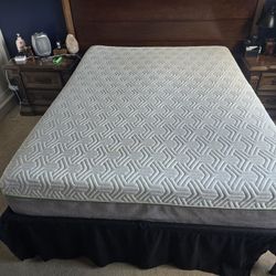 Tempurpedic Queen Mattress. 120 OR BEST OFFER