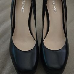 Black Nine West Pumps 