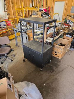 Utility Cart With Electrical Outlets