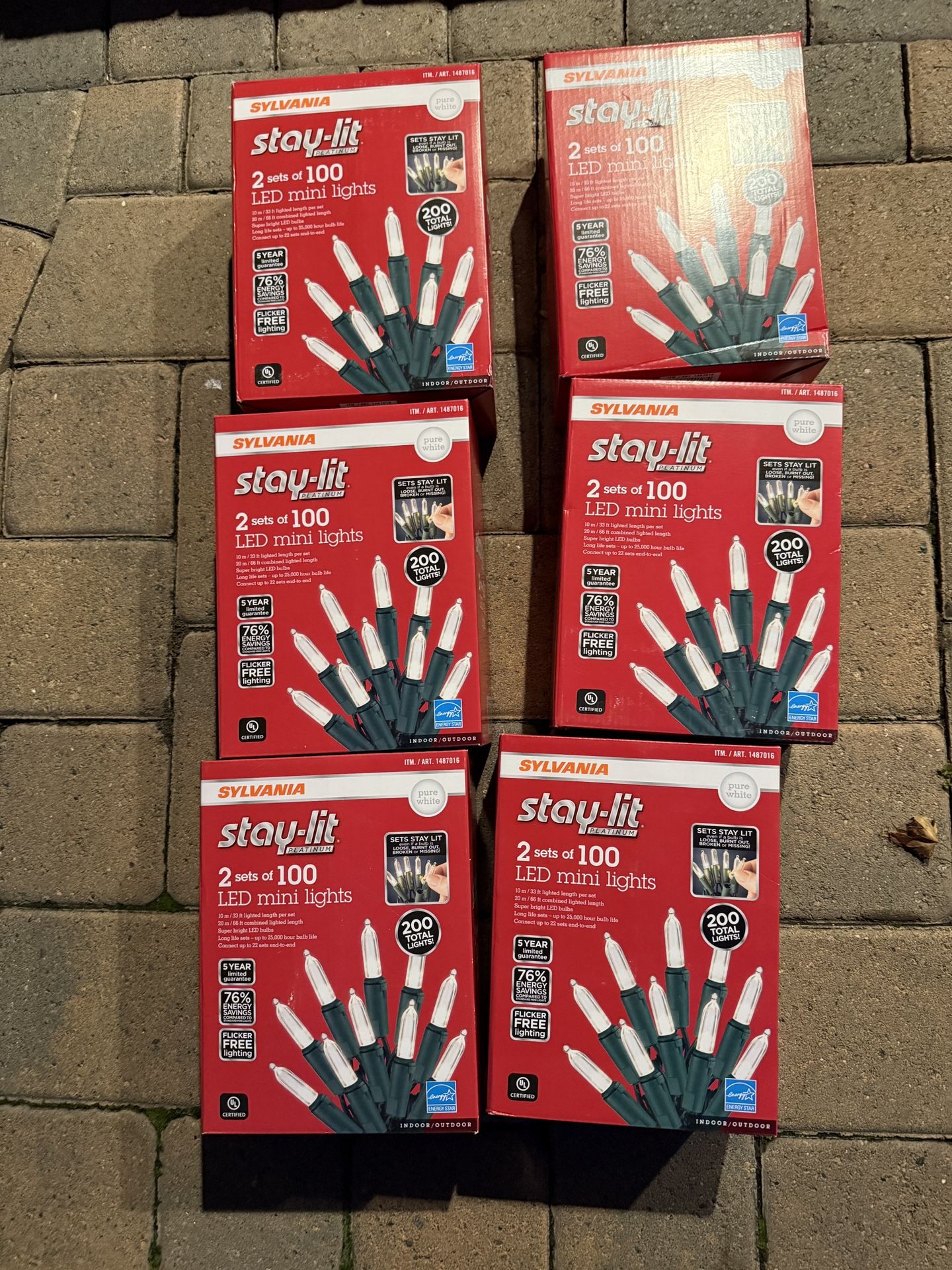 New 6 Boxes Of Sylvania Stay-lit (2sets Of 100)