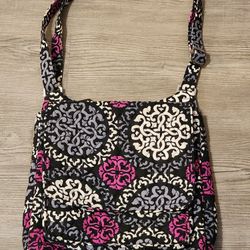 Vera Bradley Medium Centerberry Magenta hipster