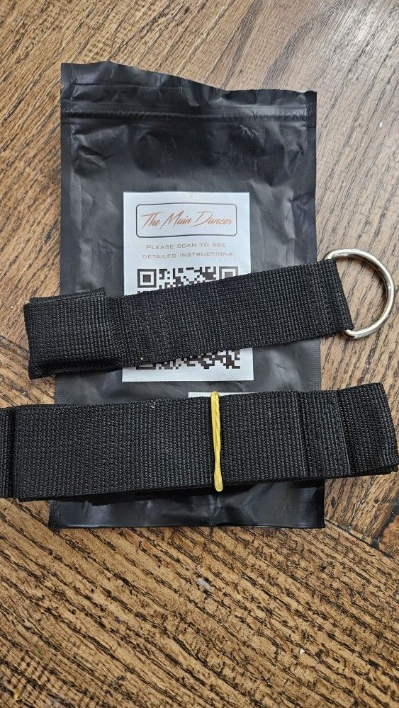 The Main Dancer Stretch Band