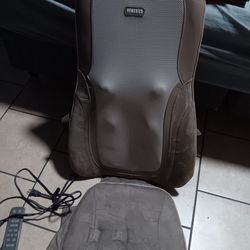Quad Shiatsu Massage Chair With Heat