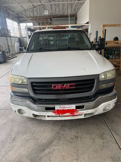 GMC Sierra
