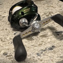 Shimano Curado 200 E