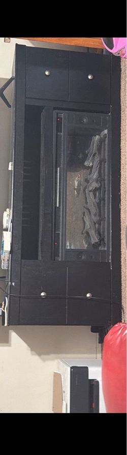 Fireplace / Tv Stand