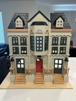 Hearth & hand By Magnolia Dollhouse