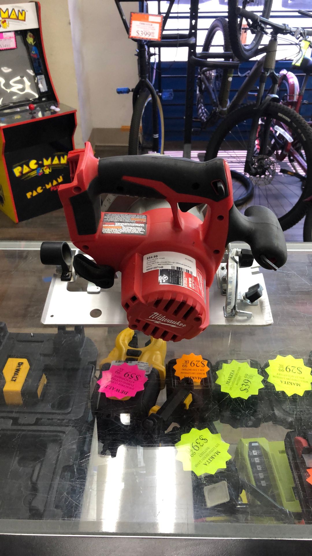 96091 Milwaukee 2630-20 18v Lithium Ion Cordless Brushless 6-1/2” Circular Saw 587048