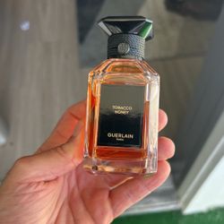jasmine tobacco perfume Jasmin et Cigarette