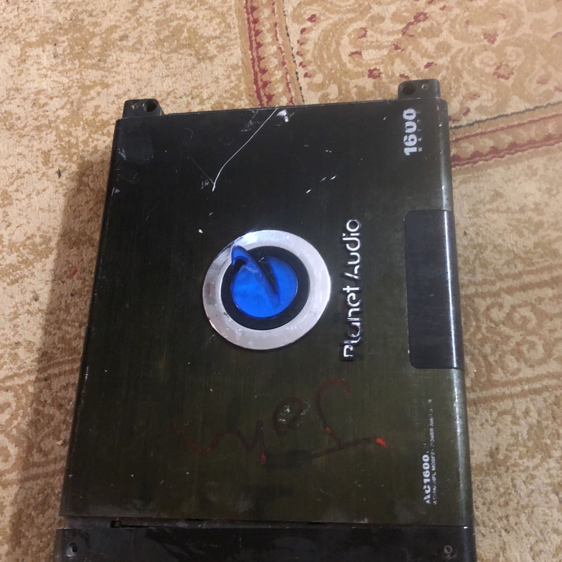 Planet Audio 1600 Watt Ac1600.4 (4Channel mostfet power amp)