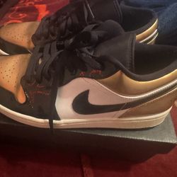 Jordan 1 lows Gold Toe