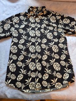 Men's Shirt,  Button up,  short sleeves,  Size Med, RSQ