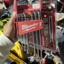  New Milwaukee Wrenches 