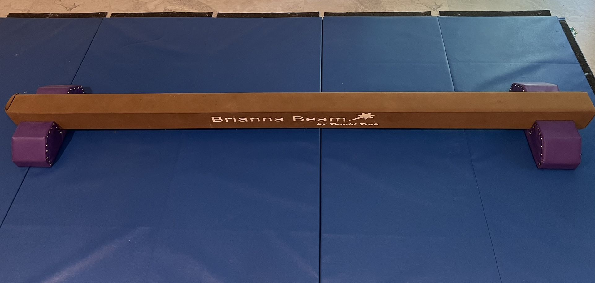 Gymnastics Balance beam & Mat