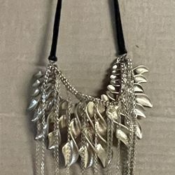 Women's Gold Quill Chain Necklace 