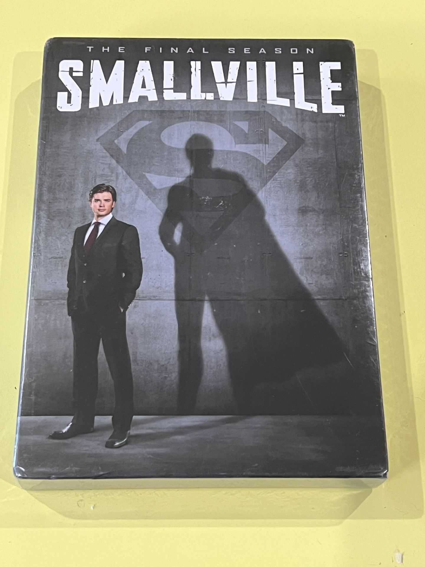 Smallville Season 10 Sealed