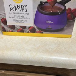Candy melting pot