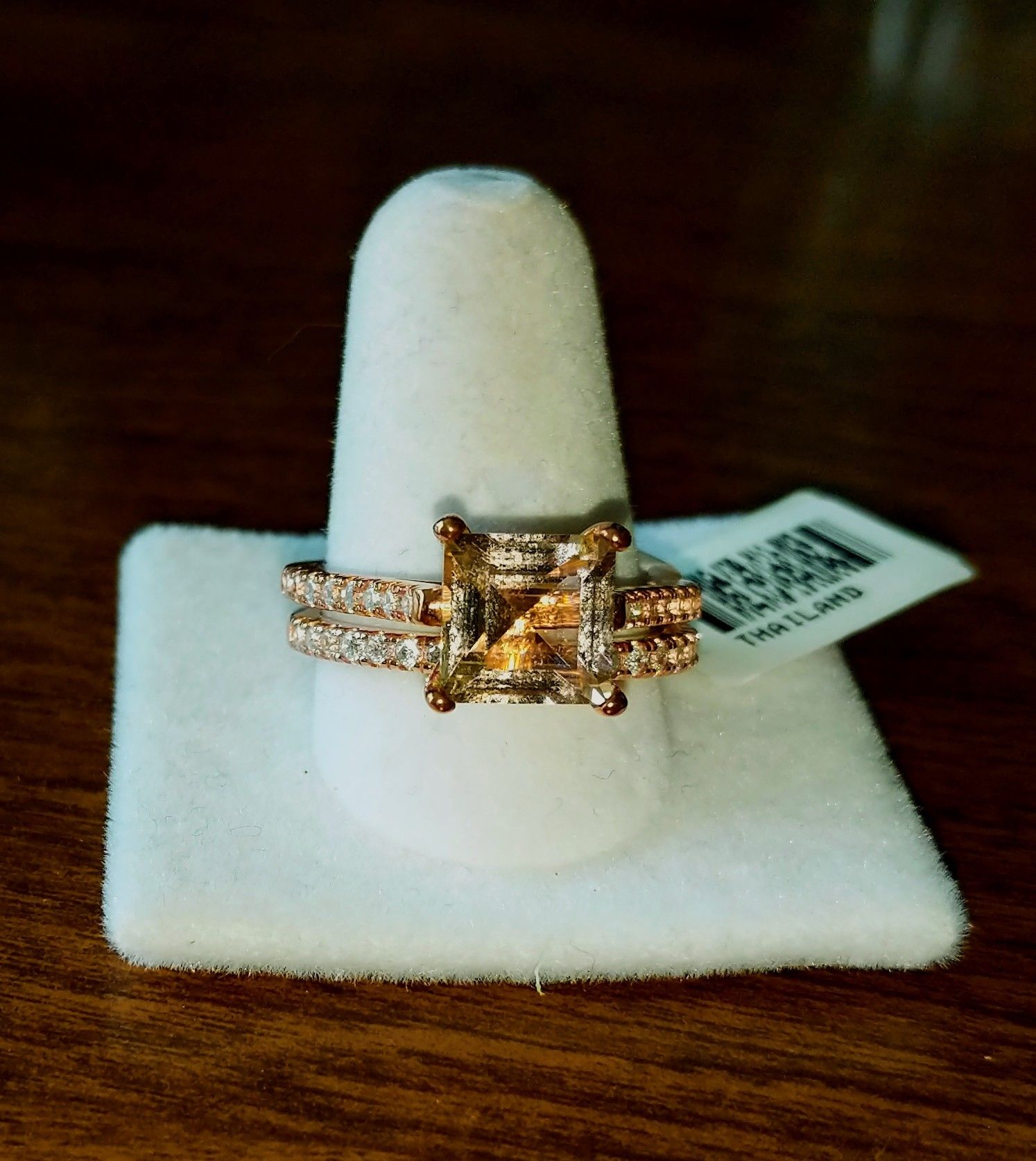 Rose gold morganite wedding set