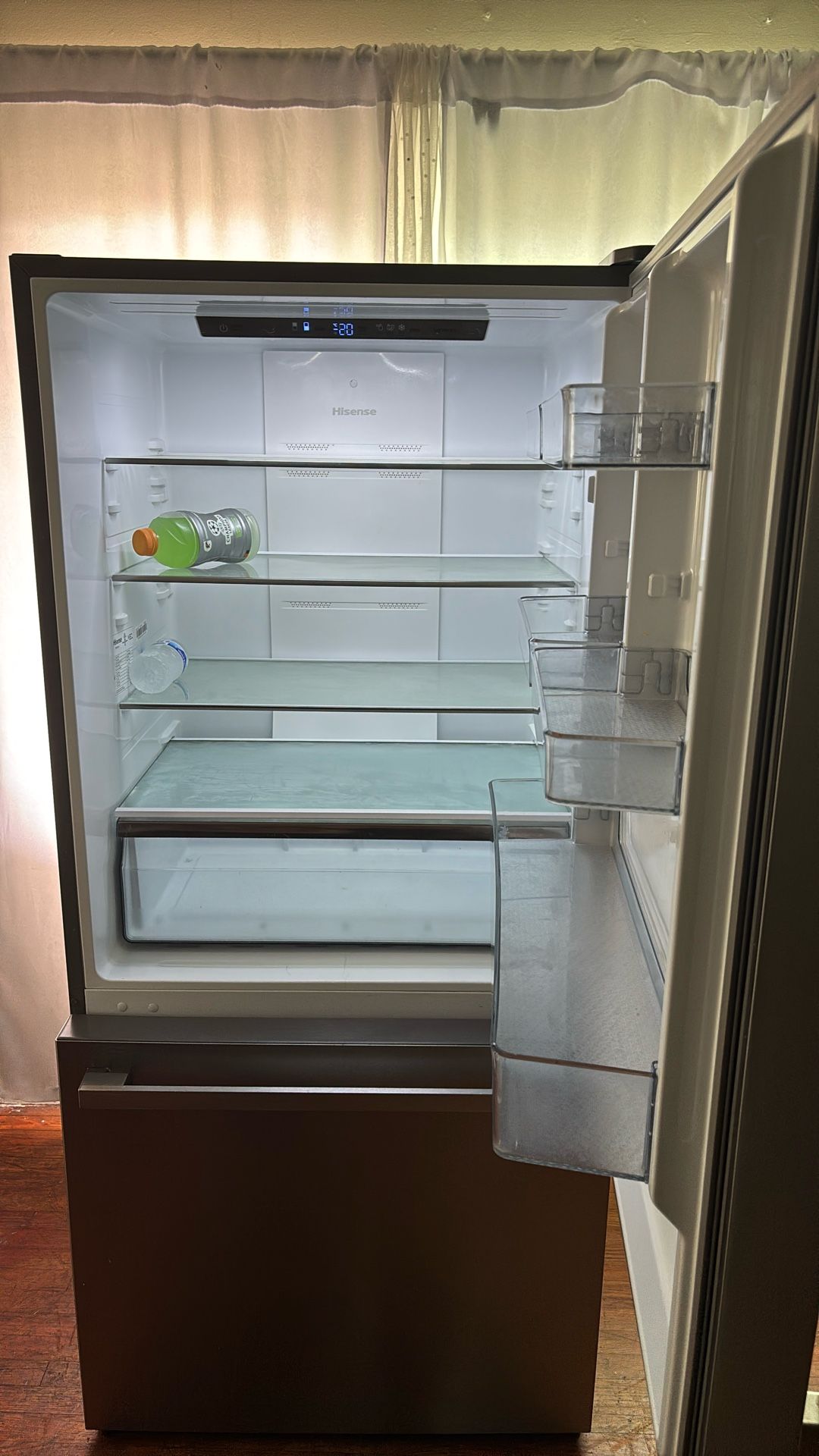 Refrigerator 31.1wide