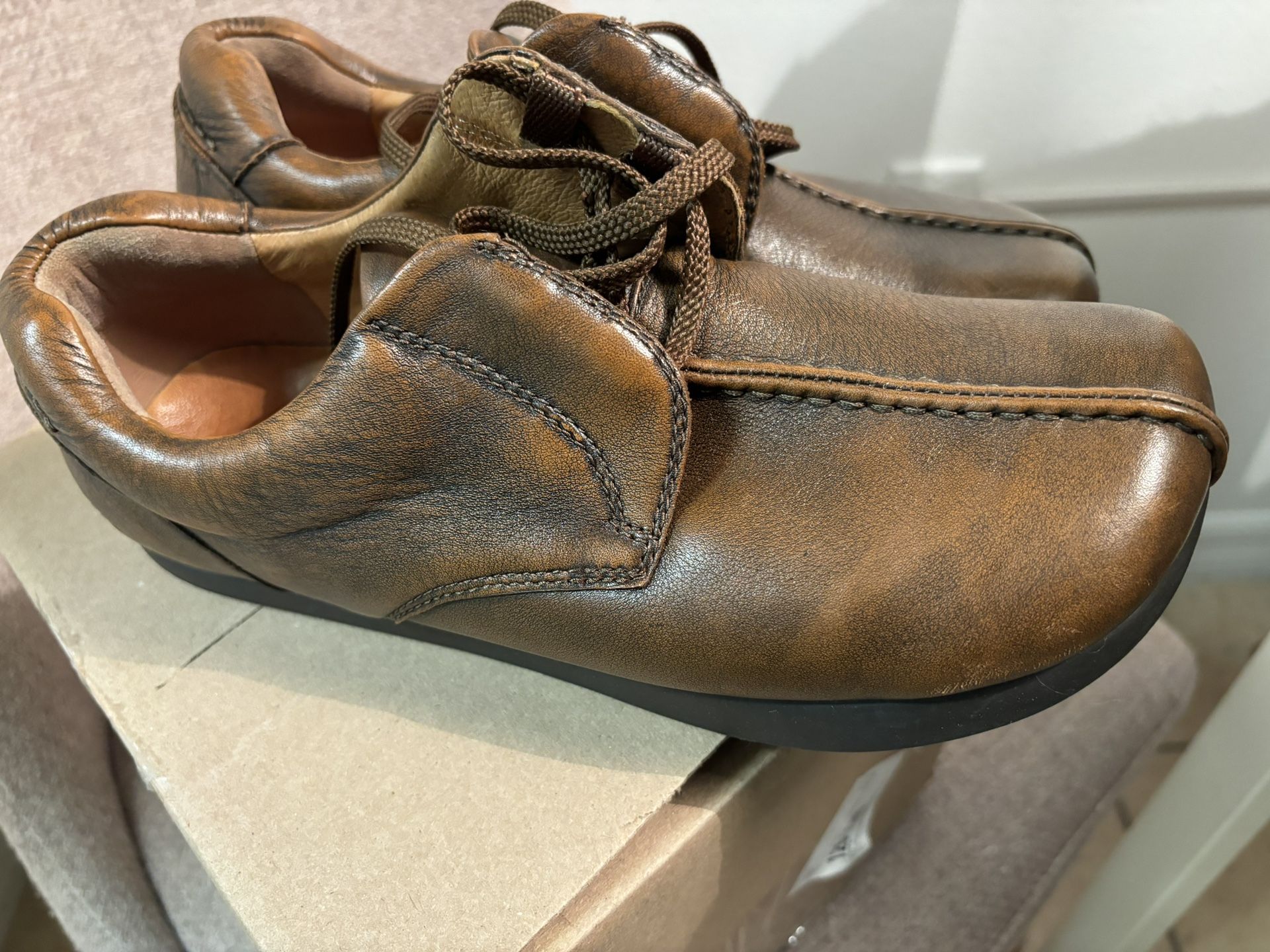 EARTH Kalso Heritage Brown Leather