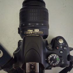 Nikon D5100 Digital SLR Camera & AF-S 18-55mm Lens