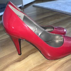 Worthington Red Heels 
