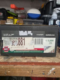 Metabo HPT 2-1/2"