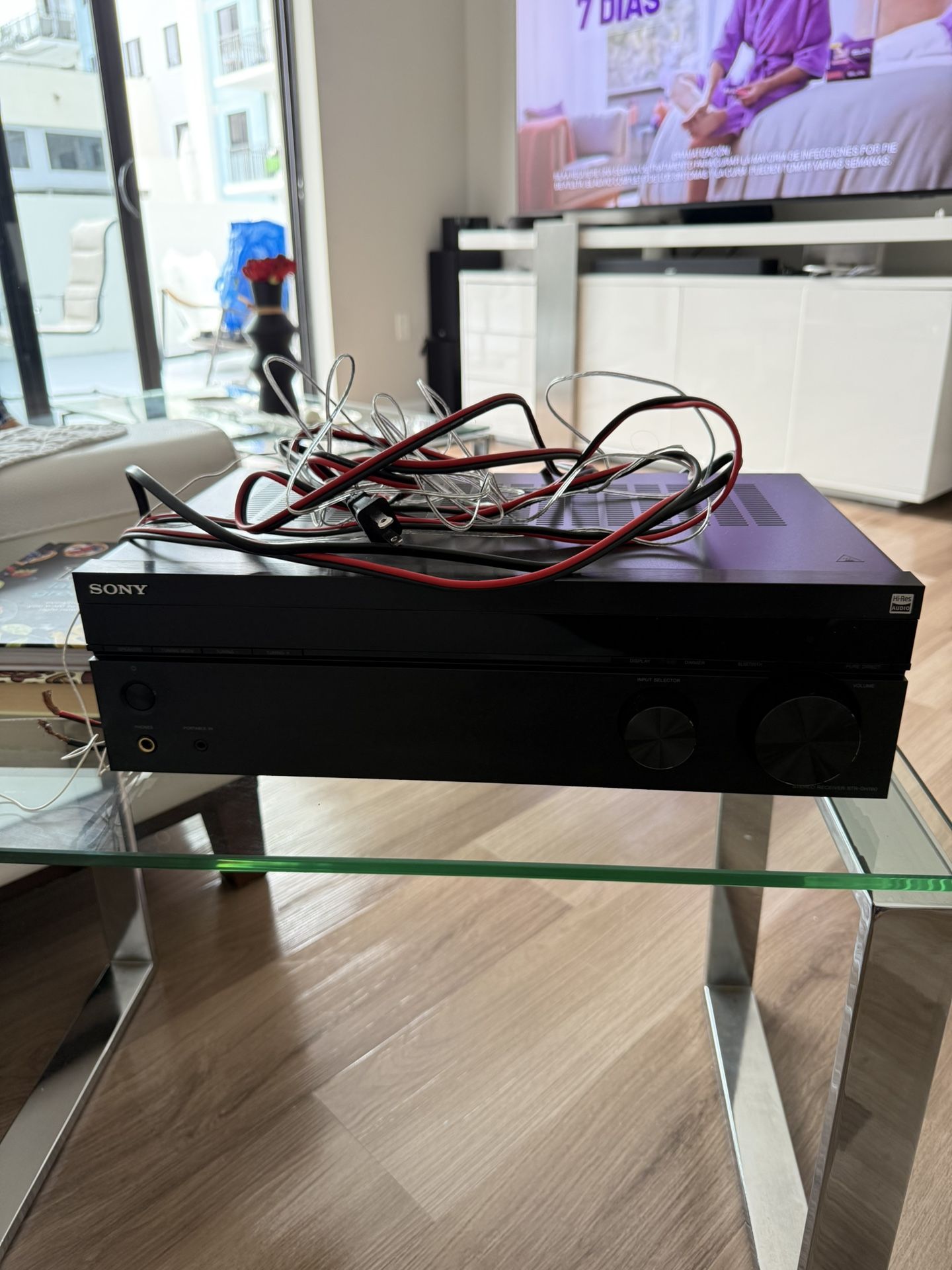 ELAC Speakers / SONY Receiver