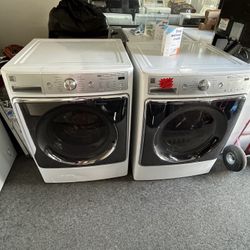 KENMORE WASHER AND GAS DRYER BIG CAPACITY 