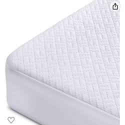 Waterproof Mattress Protector