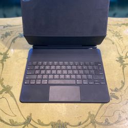 Apple Magic Trackpad