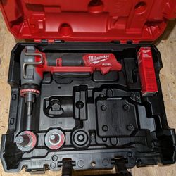 Milwaukee M12 Fuel PEX Expansion Tool 